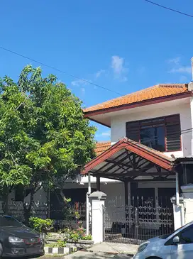 Dijual Rumah Perlu Renovasi di Rungkut Asri, Surabaya