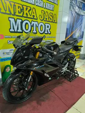 R15 v4 terbaru 2022 AJM