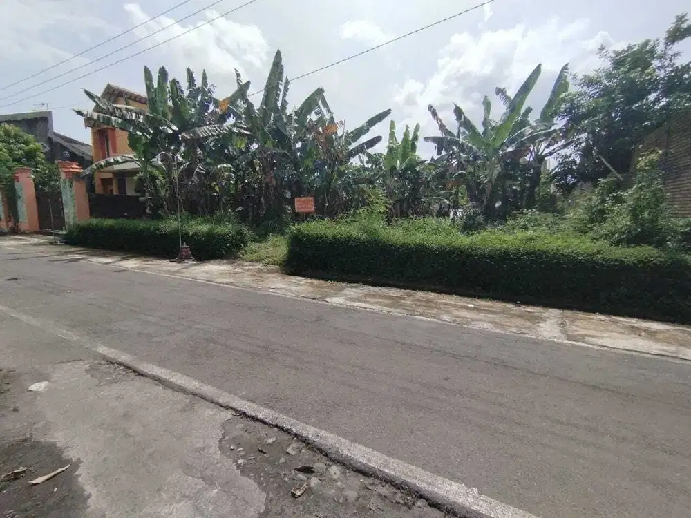 Tanah Sangat Strategis Barat Solo Square Pajang Laweyan Solo