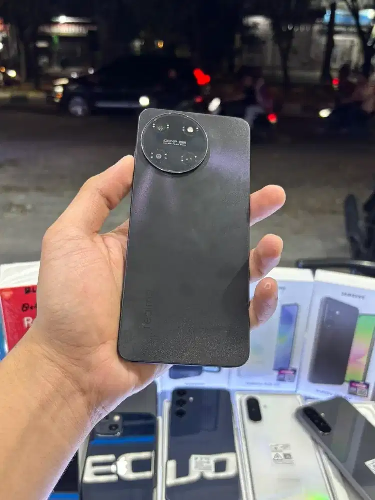 REALME 11 Ram 8/256, Kondisi Mulus, Lengkap, Bergaransi.