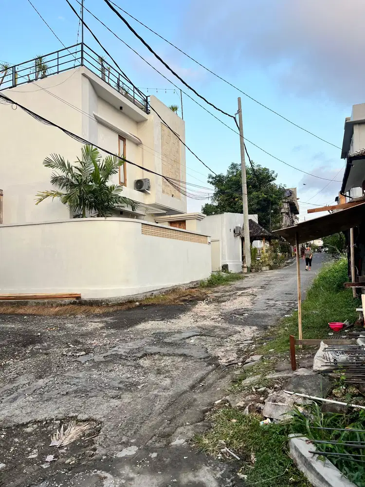 Dijual sebidang tanah kosong terletak di area central Berawa