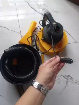 Vacum cleaner untuk dalam mobil baru 100% tidak di pakai jual saja