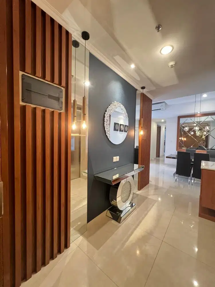 disewakan 3+1 bedroom condo full furnish taman anggrek residence