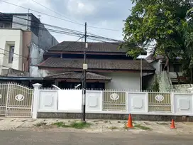 Dijual Rumah Nyaman & Tenang Sangat Strategis Melawai, BLOK M