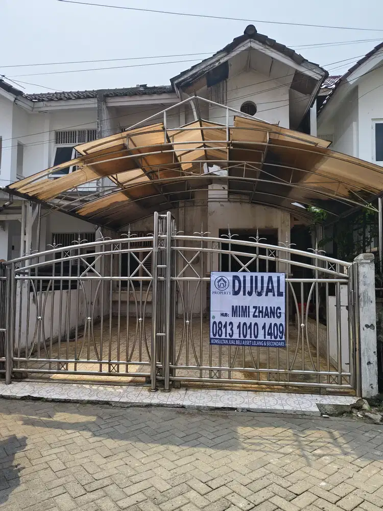 Dijual cepat rumah tua hitung tanah di Citra 1 Ext