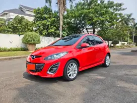 Mazda2 rz matic 2013 merah