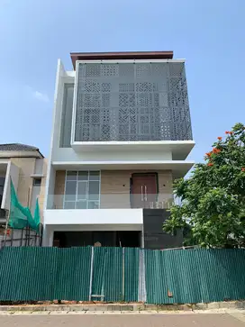 Rumah Golf Island Hook, Serenade 13x20m Siap Huni, Bagus Full Renov
