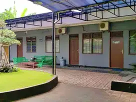 J351.Rumah Asri TERMURAH LT 1000 M2 di Komplek BUMN Kemanggisan, Slipi
