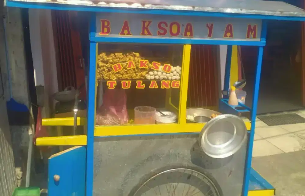 Gerobak bakso tulang ayam
