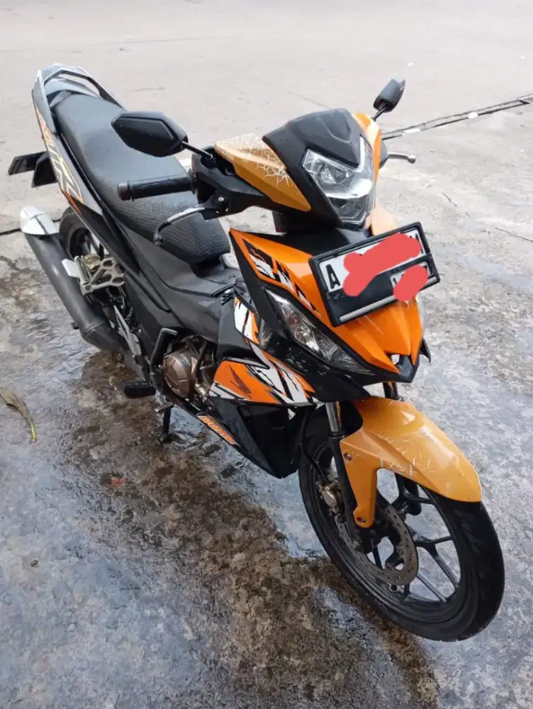 Dijual Supra GTR 2017 lengkap Pajek hidup jreenggg