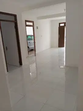 Rumah 2 lantai Siap Huni . Strategis minimalis Sentul city