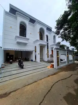 Rumah Mewah Baru Siap Huni Dalam Komplek Andara Kota Depok