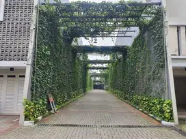 Dijual harga miring bisnis & lahan 7000m2 di Kemang Jak Sel