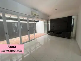 Rumah Modern Berkualitas di Cluster Emerald Bintaro Sektor 9 OM-16242