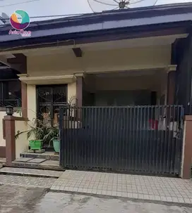 Dijual rumah siap huni di limus pratama