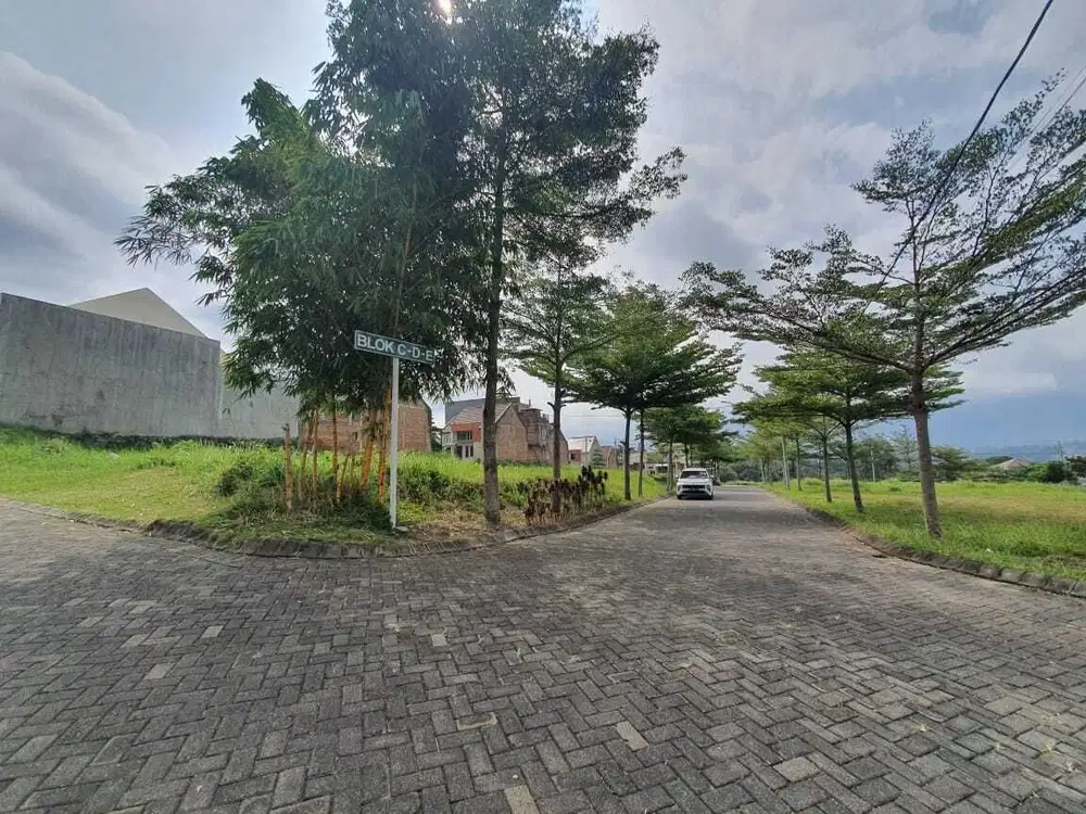 Cuan Tiap Bulan Kost emerald Dau malang 3 menit dari kampus UIN