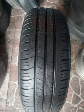 Ban copotan dunlop  enasave 205/60/17