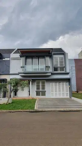 Di jual Rumah Strategis dengan luas 180 daerah Citra Grand CBD