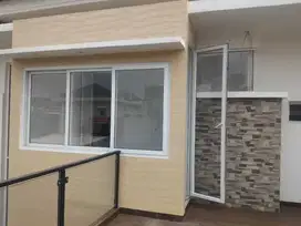 Rumah Siap Pakai di Golf Lake Residence