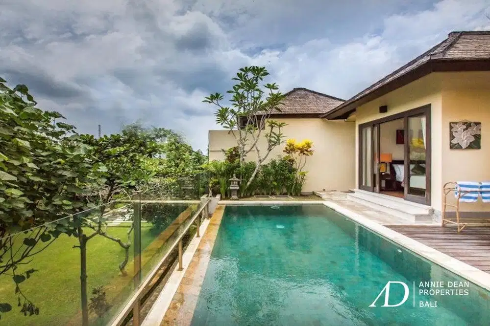 FREEHOLD 2-BEDROOM VILLA SET WITHIN COMPLEX IN UNGASAN