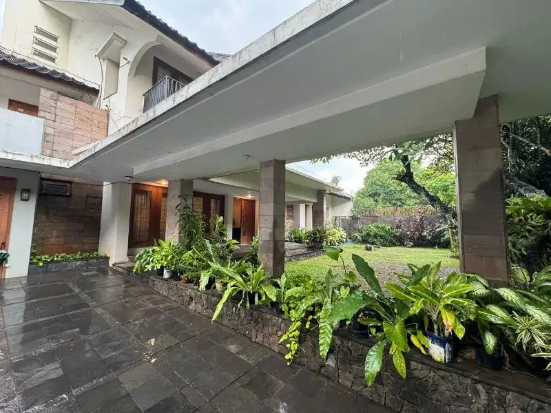 Rumah  Bagus Siap Huni Di Area Wijaya Kebayoran Baru Jaksel