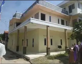 Dijual Murah Rumah 3 Lantai di Dekat Pasar Simpang Purwakarta Kota