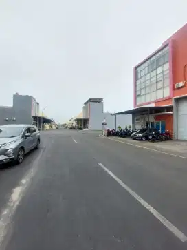 Jual Gudang Bagus Siap Pakai Di Sedayu Bizpark, Cakung.
