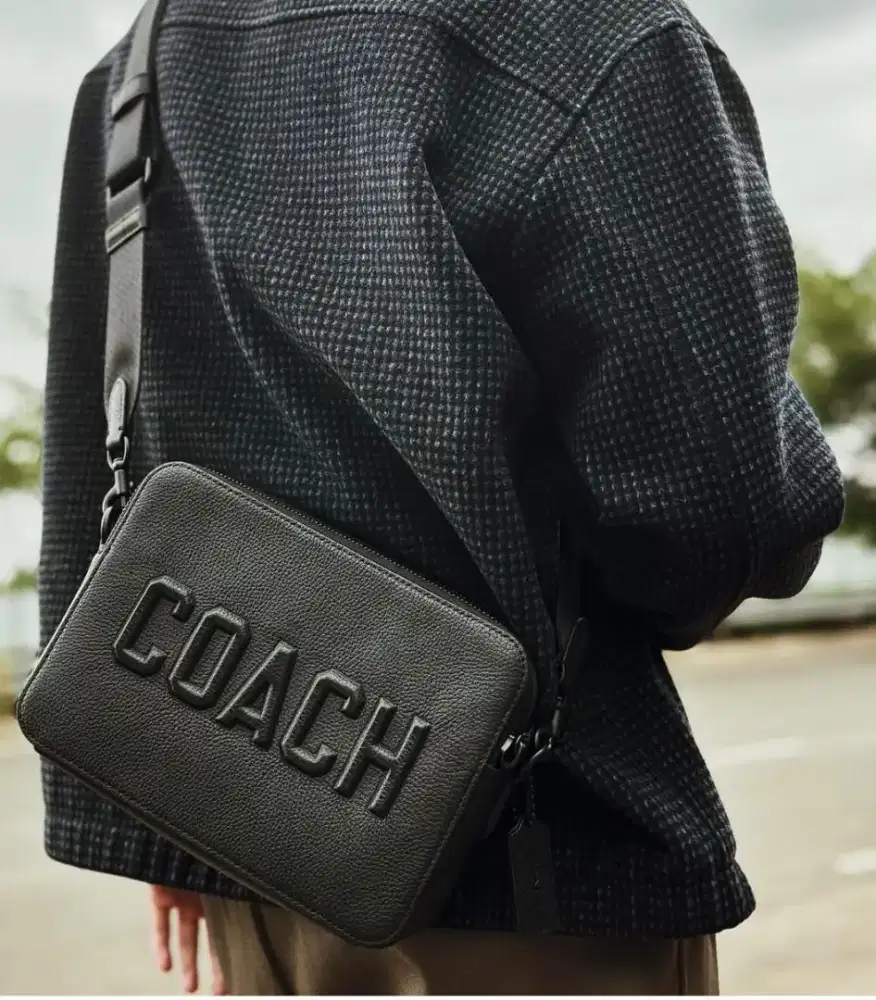 Jual tas selempang coach original Charter Crossbody Bag 24