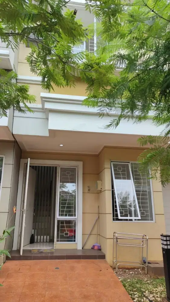Rumah gading serpong amarillo vilagge 2 lantai tangerang