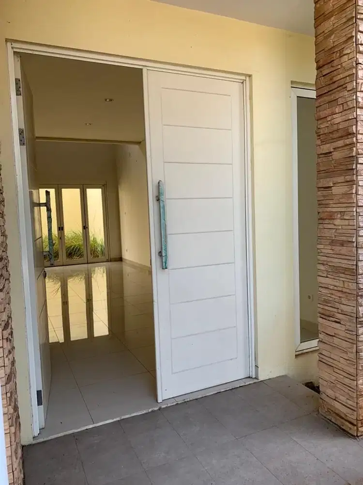 Dijual rumah cantik di cluster asera one west harapan indah bekasi