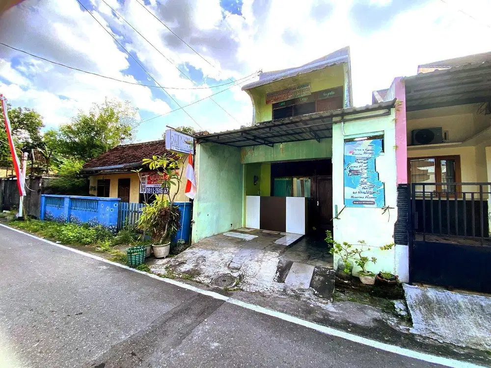 Rumah Second Strategis Tengah Kota Solo