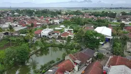Tanah Ngantong Sekitar Alun Alun Ciparay Dekat Jalan Raya Laswi Girik