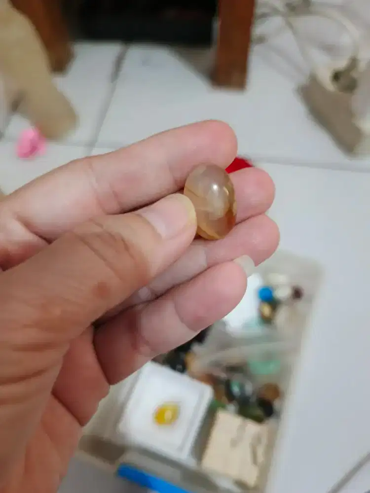 Batu permata lawas