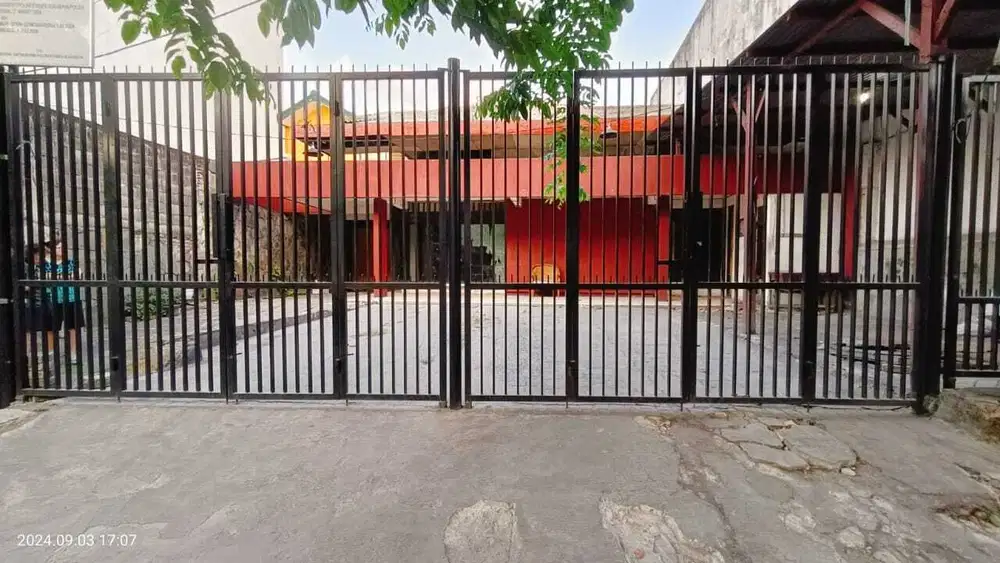 Disewakan Rumah Usaha Pucang Anom Double Way