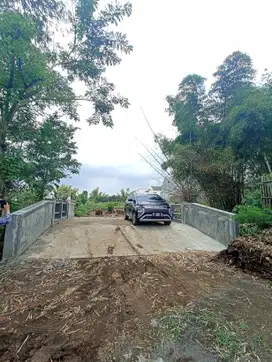 Dijual tanah samping Thursina IIBS Malang, Cocok untuk investasi