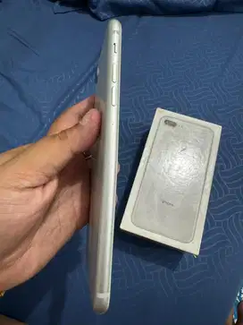 Iphone 8 plus 64 GB jual cepat