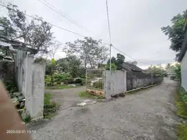 TANAH STRATEGIS BUAT VILLA MURAH DI DAERAH PAKEMBINANGUN SLEMAN YOGYA