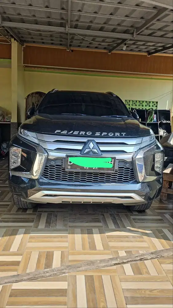 Pajero tahun muda yang gagah, km rendah ,siap di segala medan