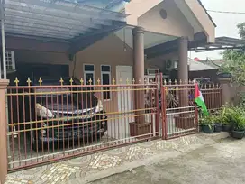 DI JUAL RUMAH CANTIK PERWIRA DEKAT SUMARECON BEKASI UTARA
