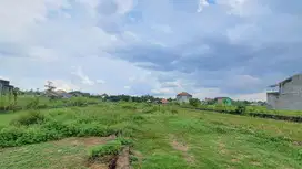 Solo Barat Makin Berkembang! Kavling di Tengahnya!