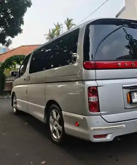 Nissan Elgrand 2008 Bensin
