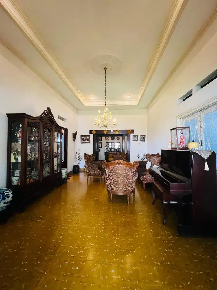 Dijual Rumah Di Jl. Raya Pajajaran, Strategis, Cocok Utk Hotel, Resto