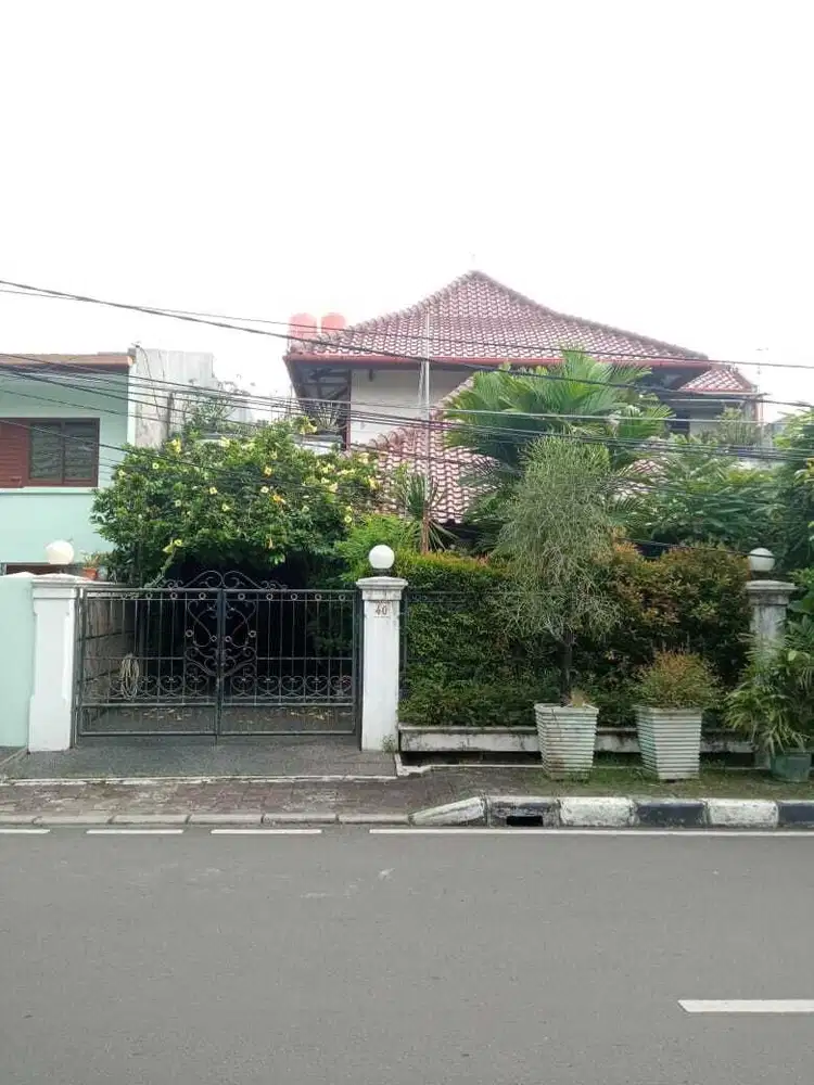 Rumah di Jalan Tongkol, Rawamangun
