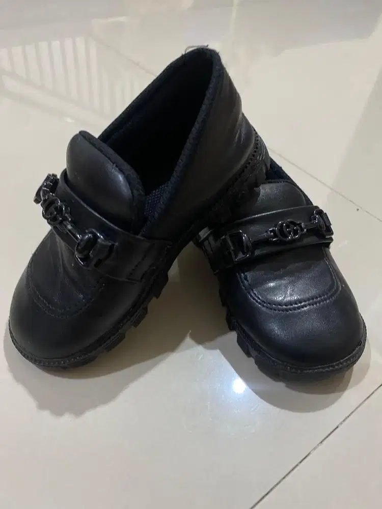 sepatu anak cowok