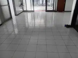Rumah Luas Strategis Bisa Untuk Usaha di Mainroad Sumber Sari