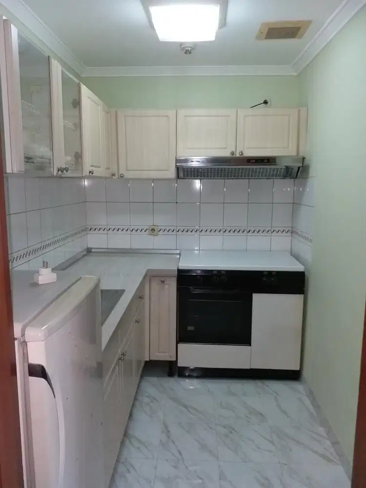 DIJUAL APARTEMEN MITRA OASIS 2BR SANGAT STRATEGIS