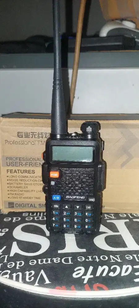JUAL HT Baofeng UV 5R