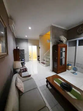 Dijual cepat rumah siap huni 2 lt fi Regency Melati Mas, Serpong