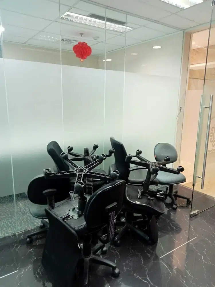 Disewakan Kantor Gedung AXA Tower Kuningan Jakarta Selatan
