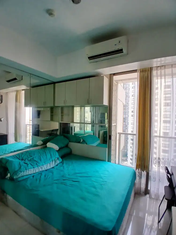 Dijual murah apartement studio taman anggrek residences furnished
